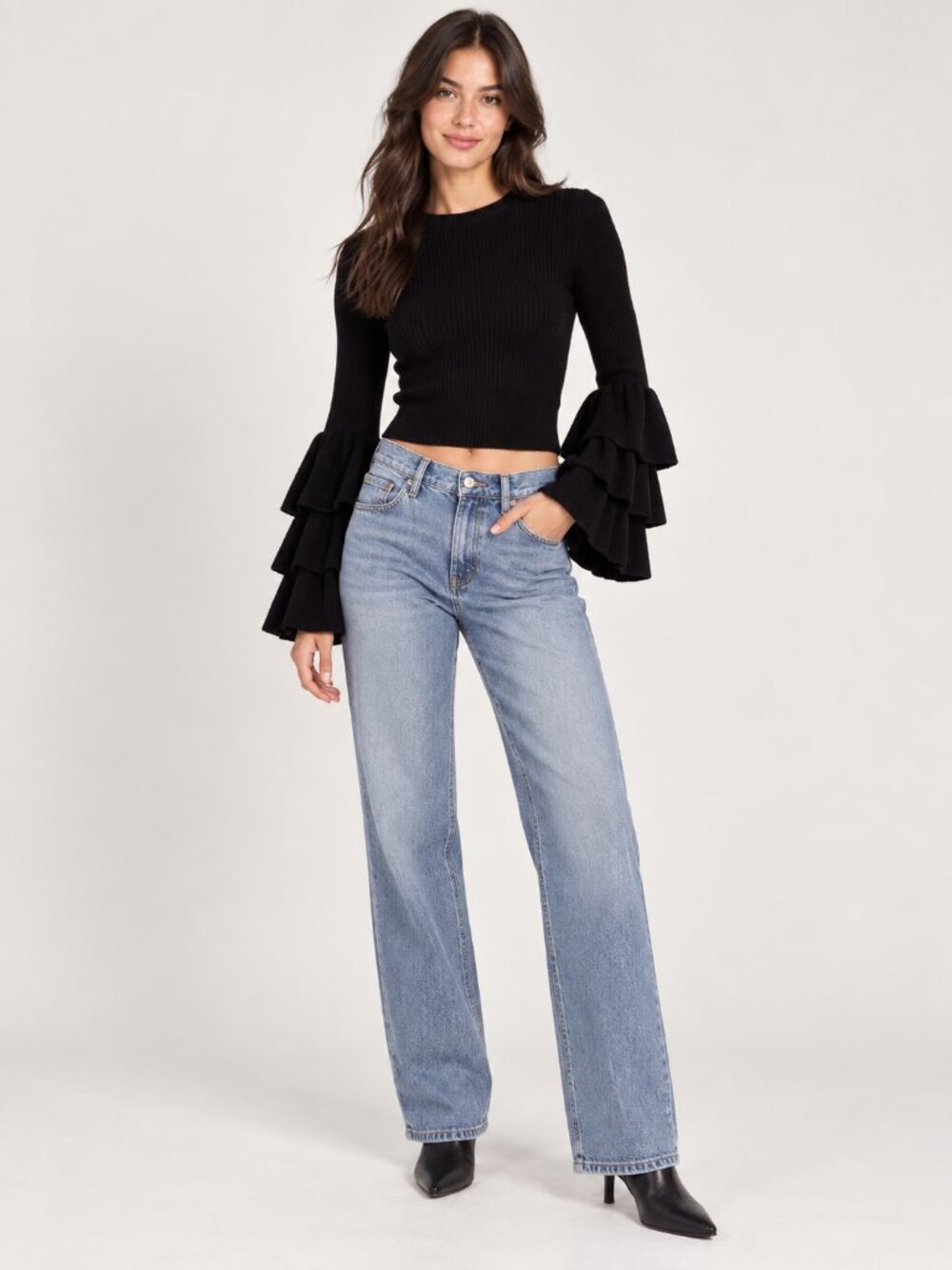 Forever 21 Cropped Bell Sleeve Sweater